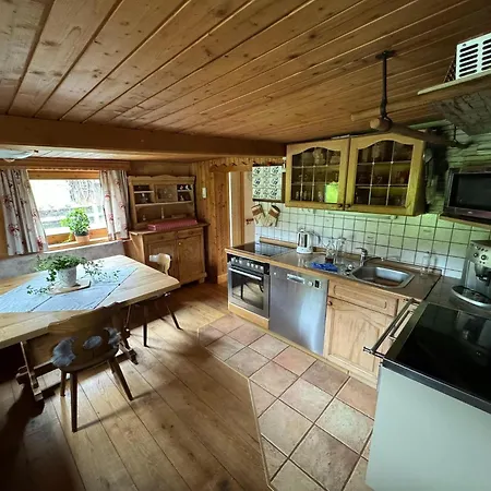 400 Year Old Rustic House Mittersill
