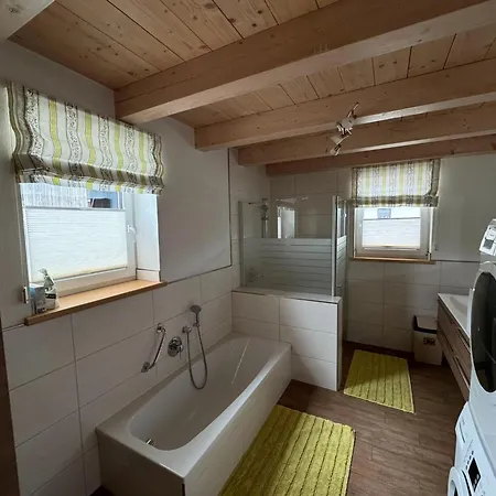 400 Year Old Rustic House 別荘 ミッタージル
